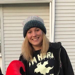 Meet your Posher, Erica